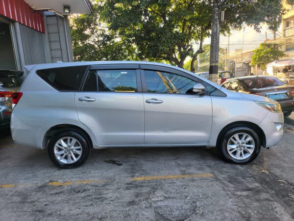 2017 Toyota Innova 2.8 E Diesel M/T - Image 7