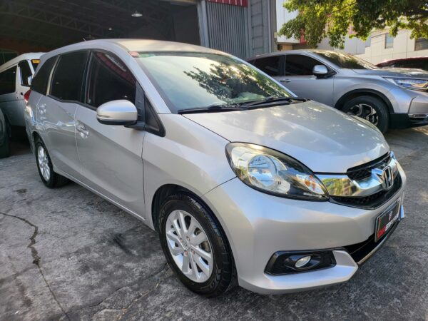 2015 Honda Mobilio 1.5 V A/T - Image 8