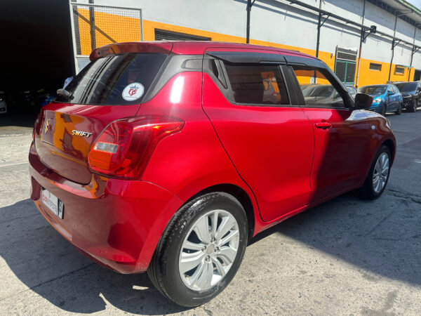 Suzuki Swift 2019 1.2 GL M/T - Image 6