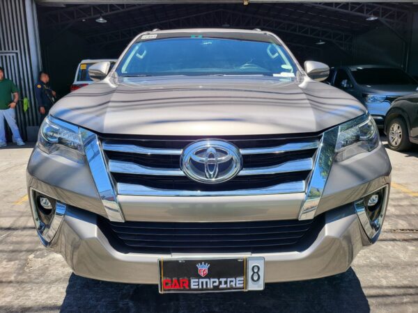2018 Toyota Fortuner 2.4 V Diesel 40K KM A/T - Image 2
