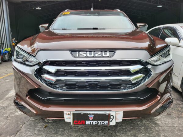 2023 Isuzu MU-X 3.0 LS-A Save 600K From Brand New A/T - Image 2