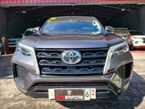 2022 Toyota Fortuner 2.4 G Diesel 20K KM A/T - Image 2