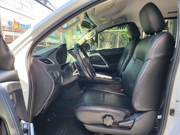 2023 Mitsubishi Montero Sport 2.4 GLS 15K KM A/T - Image 10