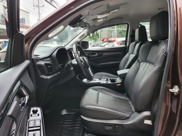 2023 Isuzu MU-X 3.0 LS-A Save 600K From Brand New A/T - Image 10