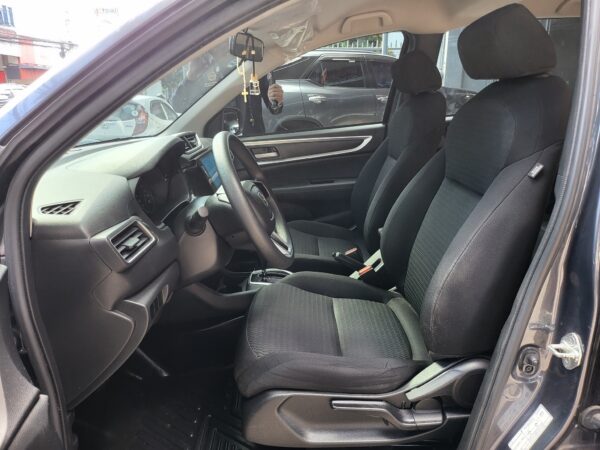 2023 Honda BR-V 1.5 S 10K KM A/T - Image 10