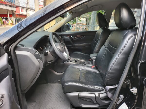 2018 Nissan X-Trail 2.0 CVT 30K KM A/T - Image 11