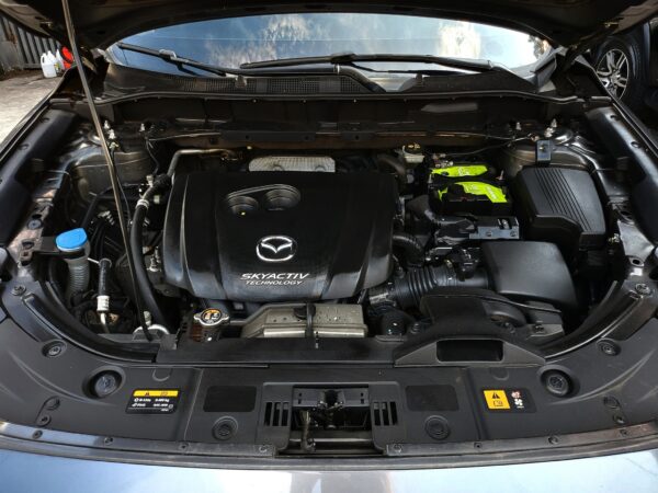 2018 Mazda CX-5 2.0 Skyactiv Pro  A/T - Image 10
