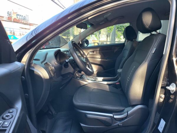 2014 Kia Sportage 2.0 EX Gas A/T - Image 10