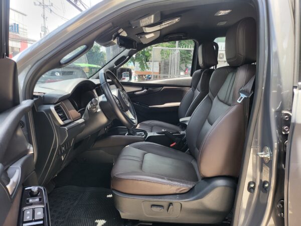 2023 Mazda BT-50 3.0 4x4 New look Casa Maintained Save 700K From Brand NEW A/T - Image 10