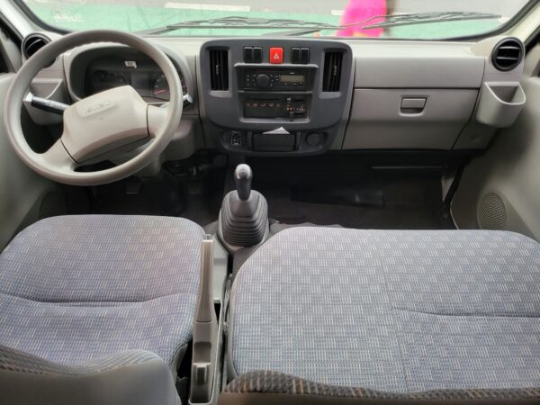 2024 Isuzu Traviz 2.5 Dual Aircon Save 300K From Brand New M/T - Image 11
