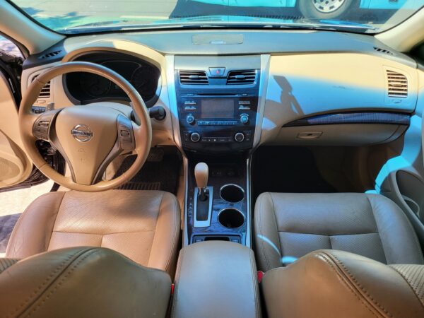 2015 Nissan Altima 3.5 CVT A/T - Image 11