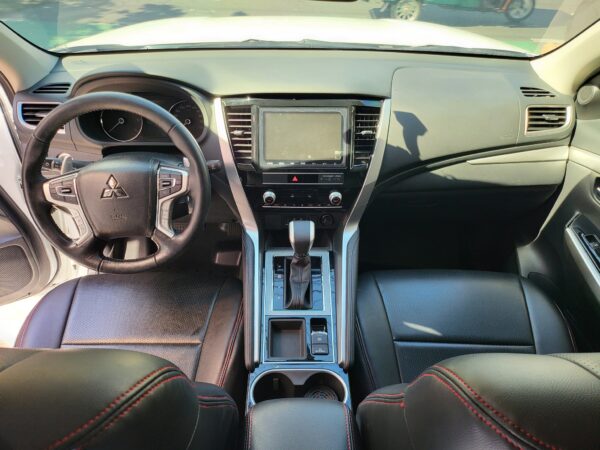 2023 Mitsubishi Montero Sport 2.4 GLS 15K KM A/T - Image 11
