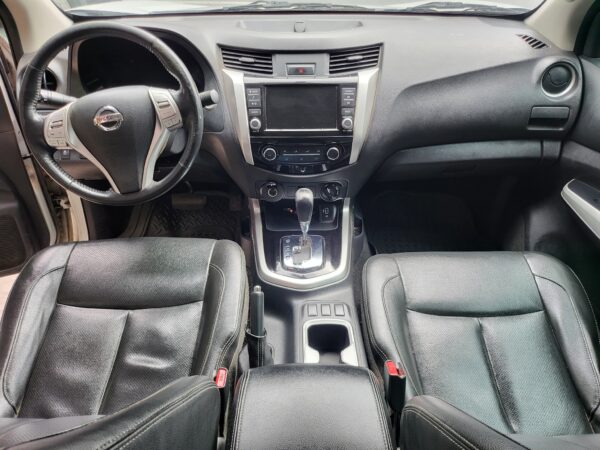 2019 Nissan Navara 2.5 VL 4x4 30K KM A/T - Image 11