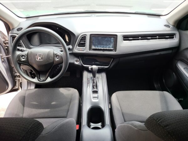 2020 Honda HR-V 1.8 E A/T - Image 11