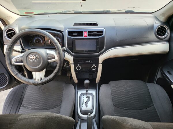 2020 Toyota Rush 1.5 G A/T - Image 11