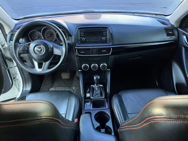 2016 Mazda CX-5 2.0 Skyactiv A/T - Image 11