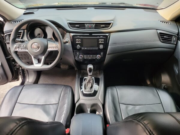 2018 Nissan X-Trail 2.0 CVT 30K KM A/T - Image 12