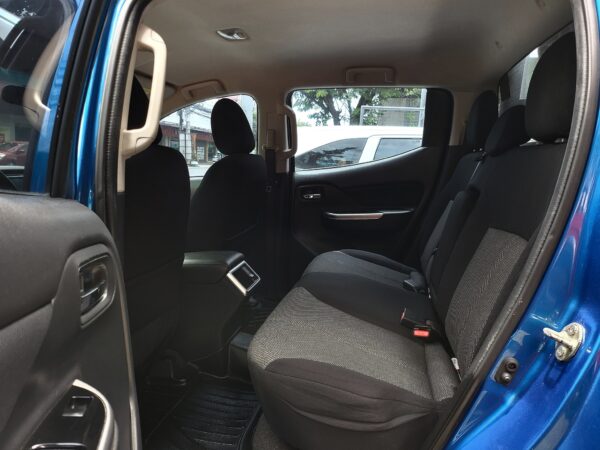 2019 Mitsubishi Strada 2.5 GLS A/T - Image 12