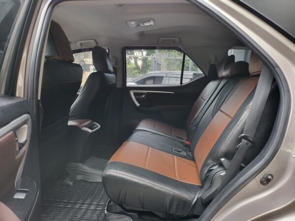2018 Toyota Fortuner 2.4 G Diesel A/T - Image 12