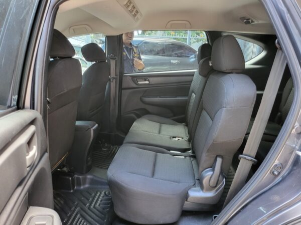2023 Honda BR-V 1.5 S 10K KM A/T - Image 12
