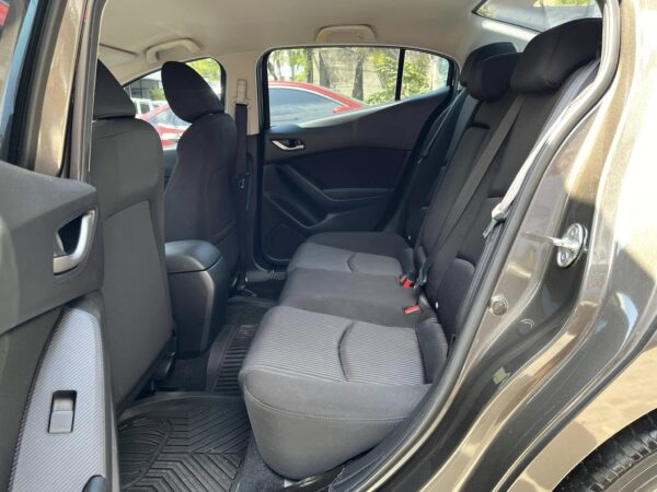 2016 Mazda 3 1.5 Skyactiv 25K KM A/T - Image 12