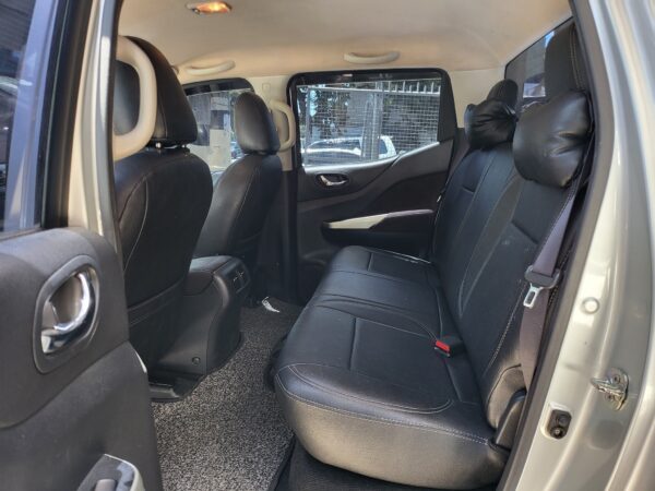 2015 Nissan Navara 2.5 VL 4x4 A/T - Image 12