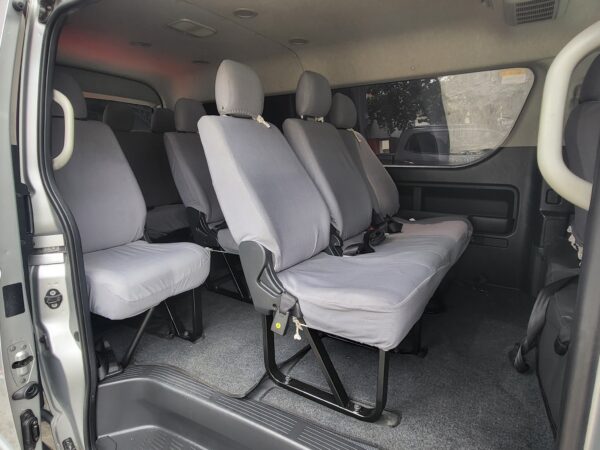 2018 Toyota Hiace Grandia 3.0 GL M/T - Image 12
