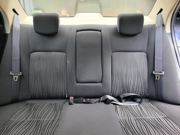 2021 Suzuki Dzire 1.2 GL 20K KM A/T - Image 13