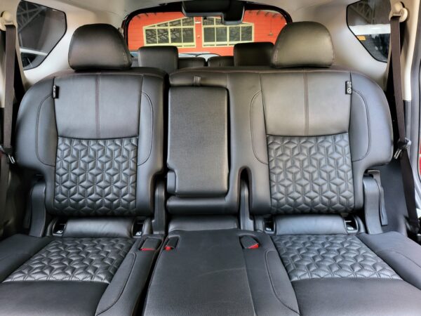 2023 Nissan Terra 2.5 VL 4x4 20K KM Save 600K From Brand New A/T - Image 13