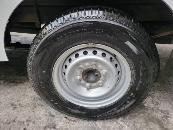 2024 Isuzu Traviz 2.5 Dual Aircon Save 300K From Brand New M/T - Image 14