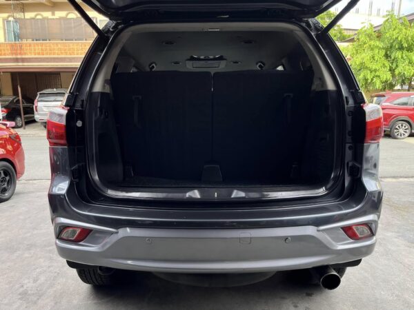 2018 Isuzu MU-X 3.0 Blue Power A/T - Image 14