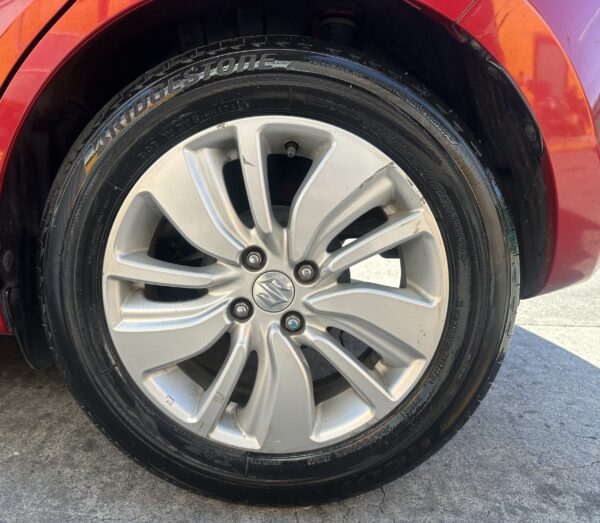 Suzuki Swift 2019 1.2 GL M/T - Image 15