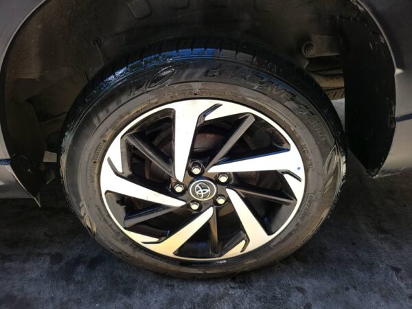 2022 Toyota Rush 1.5 GR-S 20K KM A/T - Image 15