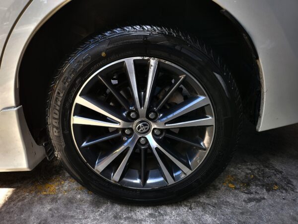 2018 Toyota Altis 1.6 V Casa Maintained A/T - Image 15