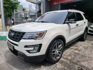 2017 Ford Explorer 3.5 S W/Sunroof 4x4 A/T