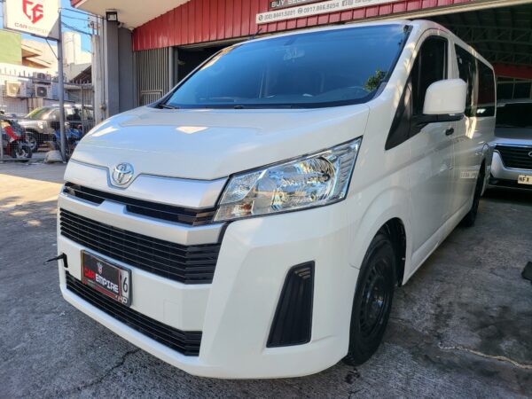 2020 Toyota Hiace Commuter 2.7 Deluxe M/T