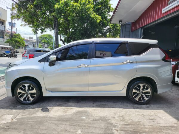 2019 Mitsubishi Xpander 1.5 GLS Sport 19K KM A/T - Image 3