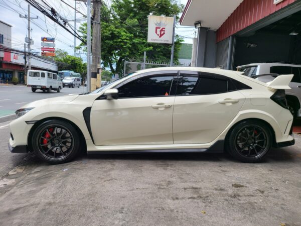 2017 Honda Civic 2.0 Type R W/Original CE28 Mags and Center Caps Worth 300K 9K KM Casa Maintained W/ PPF M/T - Image 3