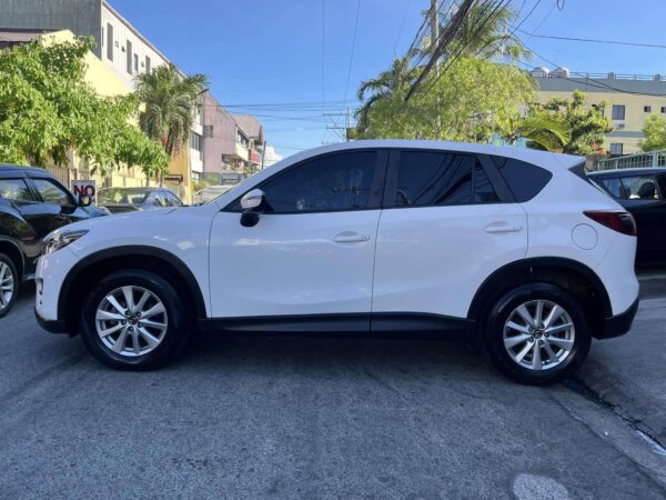 2016 Mazda CX-5 2.0 Skyactiv A/T - Image 3
