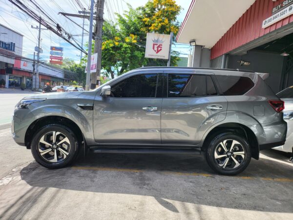 2025 Nissan Terra 2.5 VE 1K KM Almost Brand New Save 400K From Brand New A/T - Image 3