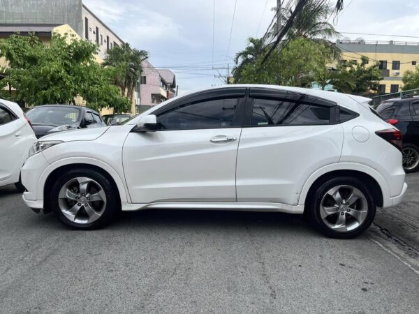 2016 Acquired Honda HR-V 1.8 EL A/T - Image 3