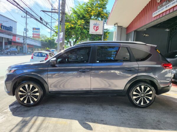 2023 Honda BR-V 1.5 S 10K KM A/T - Image 3