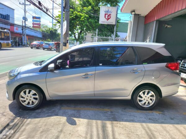 2017 Honda Mobilio 1.5 V A/T - Image 3