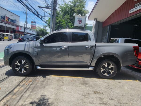 2023 Mazda BT-50 3.0 4x4 New look Casa Maintained Save 700K From Brand NEW A/T - Image 3