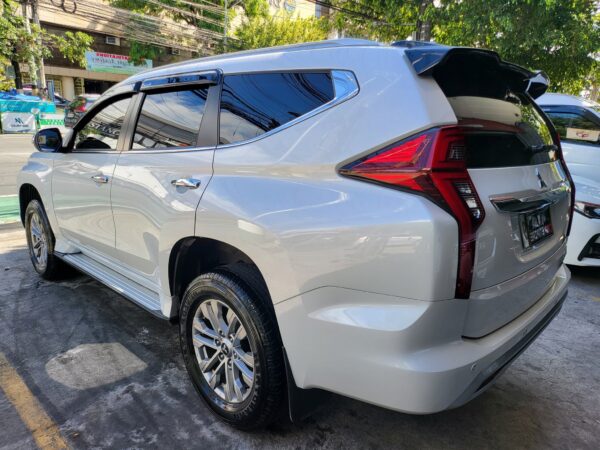 2023 Mitsubishi Montero Sport 2.4 GLS 15K KM A/T - Image 4