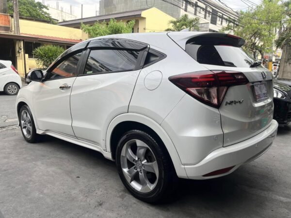 2016 Acquired Honda HR-V 1.8 EL A/T - Image 4