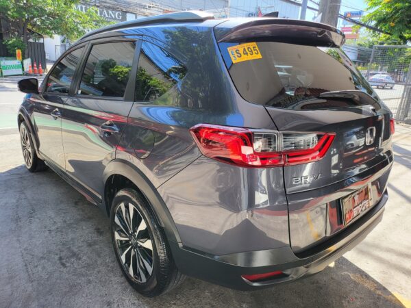2023 Honda BR-V 1.5 S 10K KM A/T - Image 4