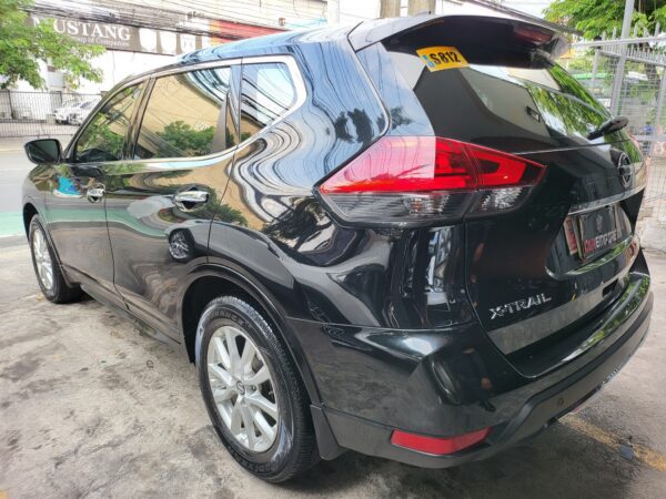 2018 Nissan X-Trail 2.0 CVT 30K KM A/T - Image 5