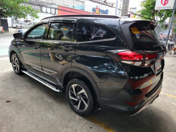 2023 Toyota Rush 1.5 GRS 20K KM A/T - Image 4