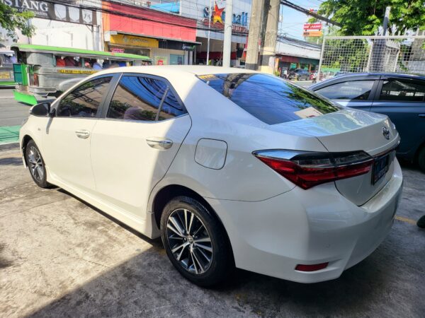 2018 Toyota Altis 1.6 V Casa Maintained A/T - Image 4